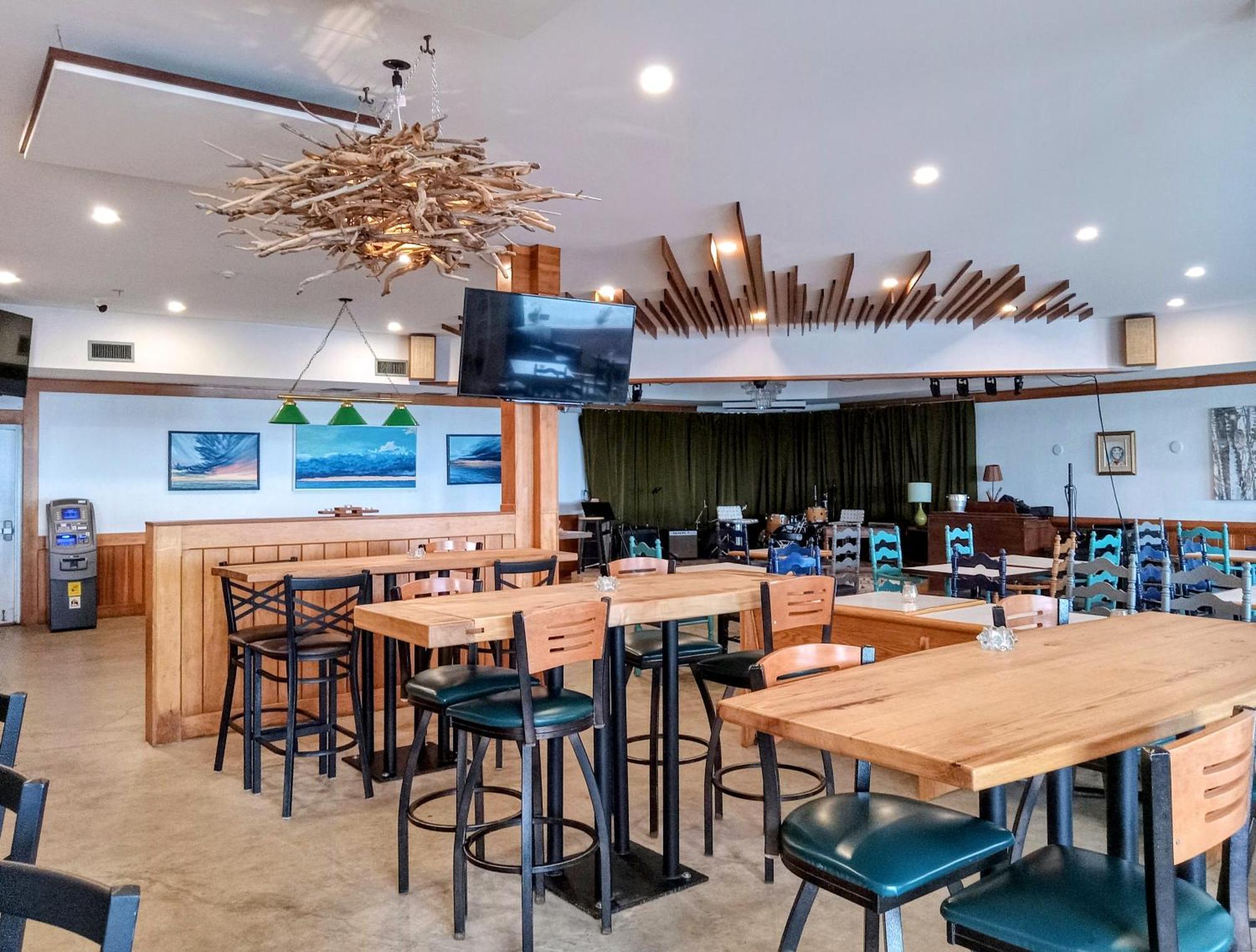 Hotel Wolfe Island Marysville エクステリア 写真